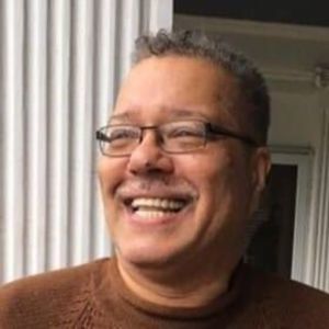 Meet your Posher, Stuart